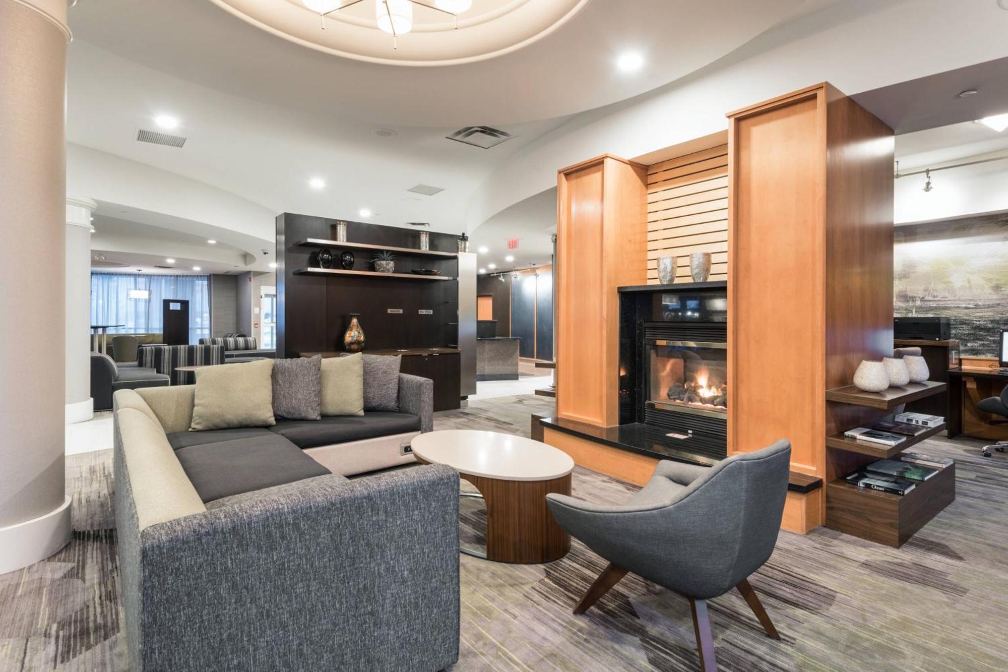 Courtyard By Marriott Toronto Vaughan Dış mekan fotoğraf