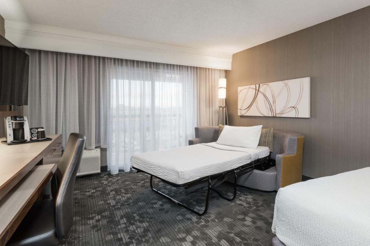 Courtyard By Marriott Toronto Vaughan Dış mekan fotoğraf